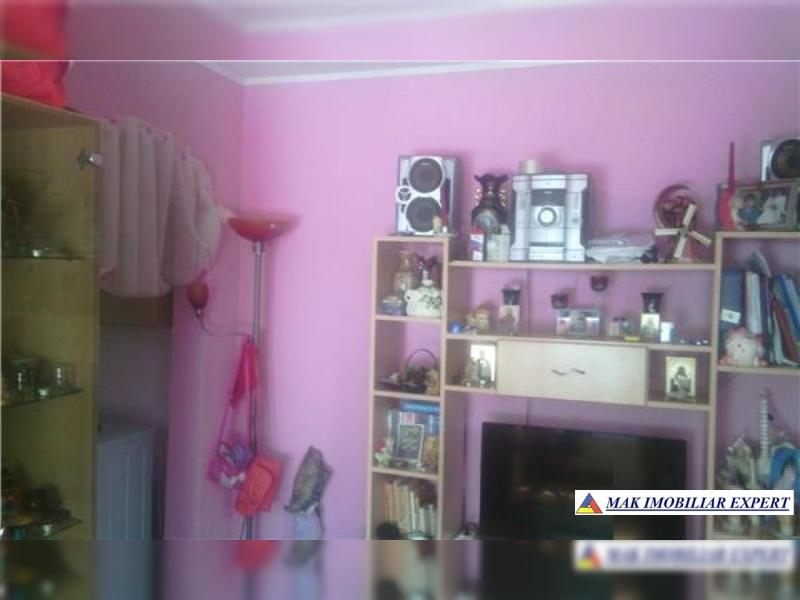 1639fdd02dfd04f0df32ecab2b50b4d9.jpg